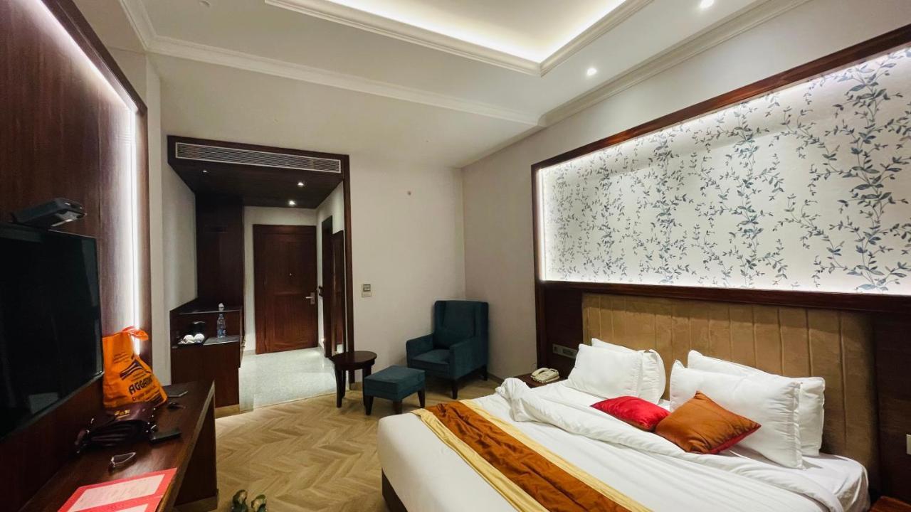 Hotel Royal Churu ภายนอก รูปภาพ