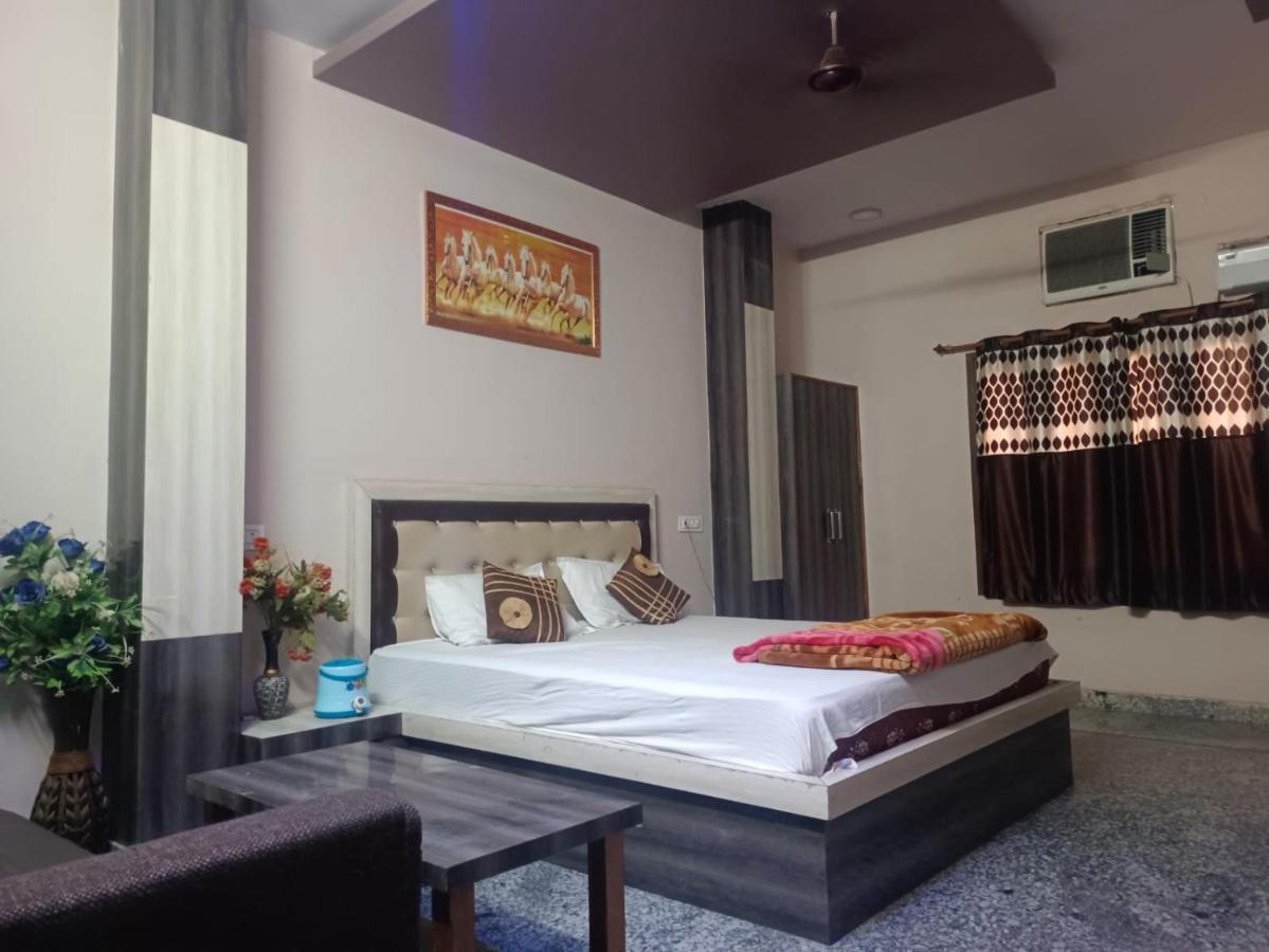 Hotel Royal Churu ภายนอก รูปภาพ