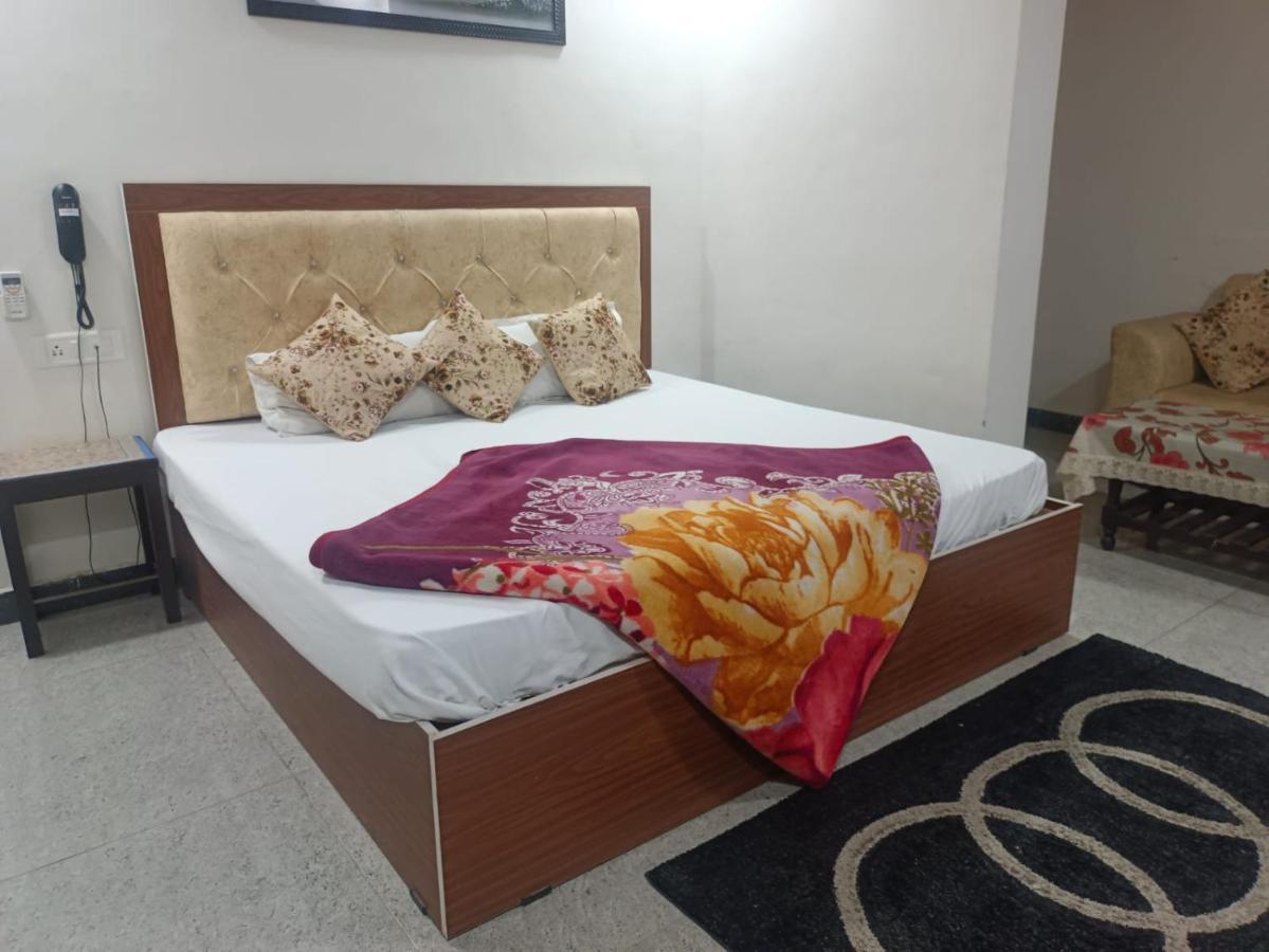 Hotel Royal Churu ภายนอก รูปภาพ